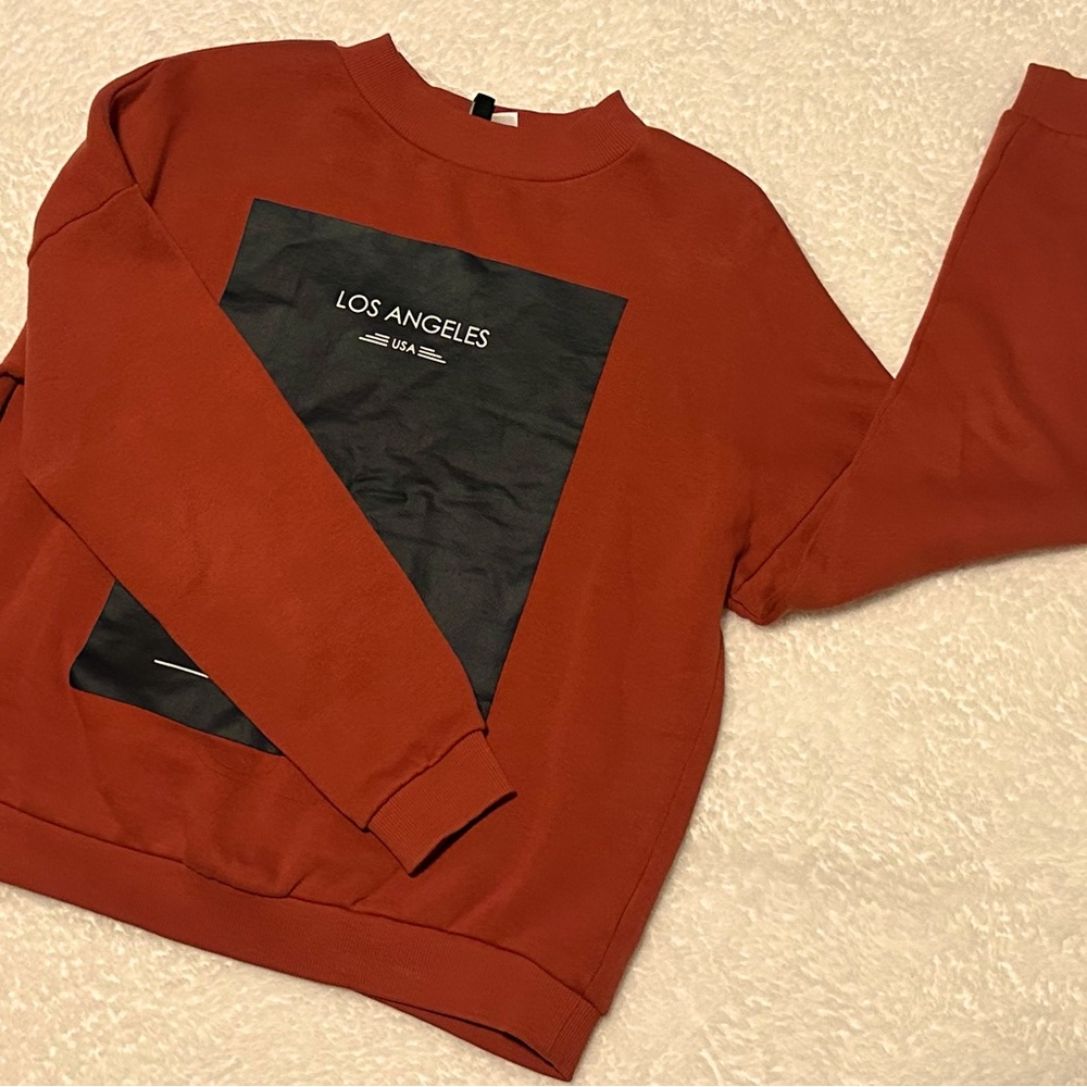 Stylish sweatshirt